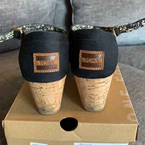 Toms Black Crochet with Cork Wedge - Picture 2 of 5